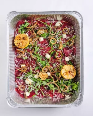 Большое новогоднее карпаччо из новогоднего меню ресторана Le Gosse