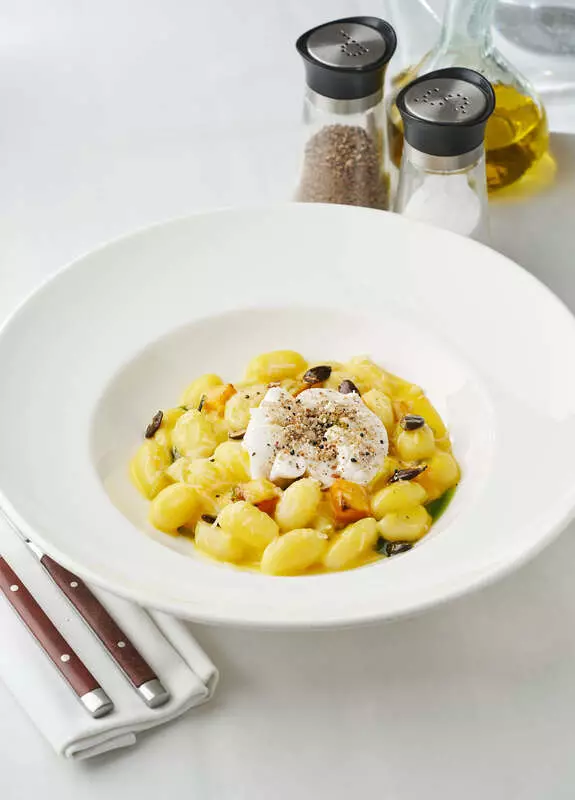 Ньокки с бураттой из меню ресторана Le Gosse