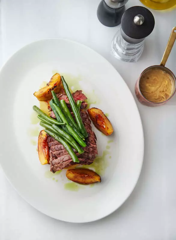 Стейк скерт из меню ресторана Le Gosse